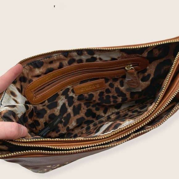 Chico’s Jamie Double Zip Clutch Bag Distressed Brown Vegan PU Gold Tone Grommets - Picture 9 of 10